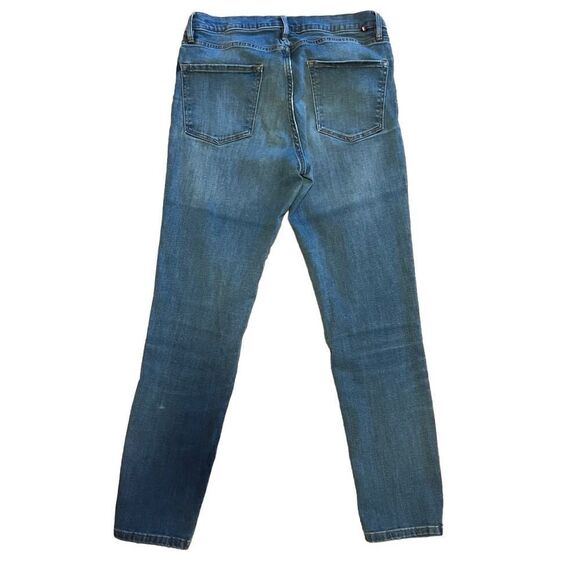 Tommy Hilfiger Greenwich Skinny Jeans. Authentically Distressed!  Size 8. - Picture 6 of 15